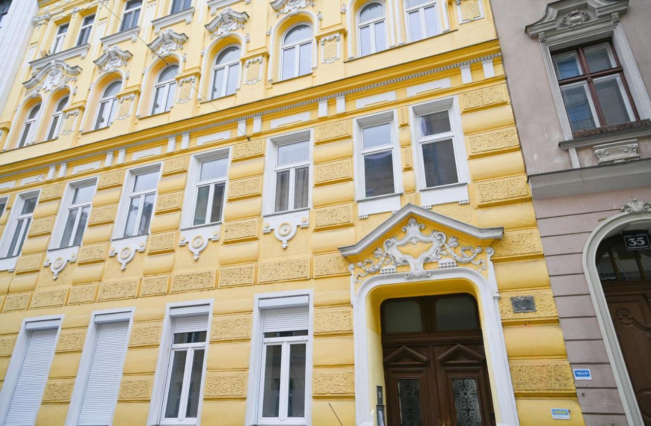 Cozy Domicile Porcelain Manufactory Viena Exterior foto